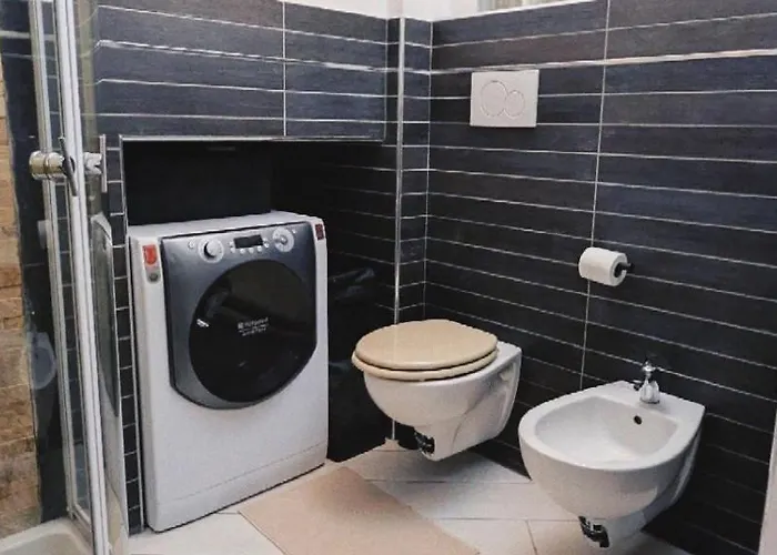 2-level Designer Loft In Isola District Apartman *