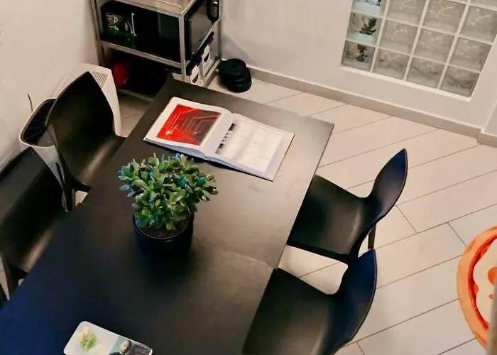 2-level Designer Loft In Isola District * Mailand