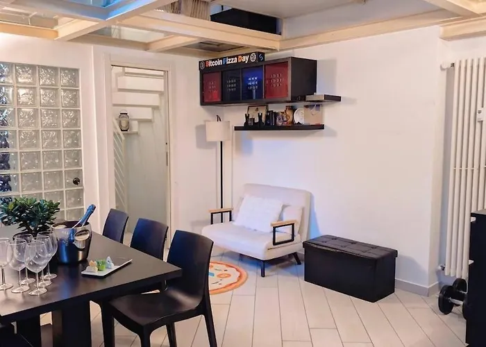 Apartment 2-level Designer Loft In Isola District *