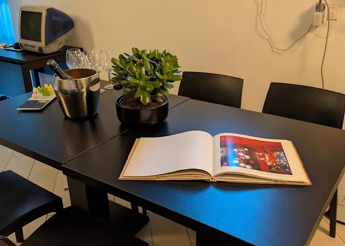 Apartment 2-level Designer Loft In Isola District *