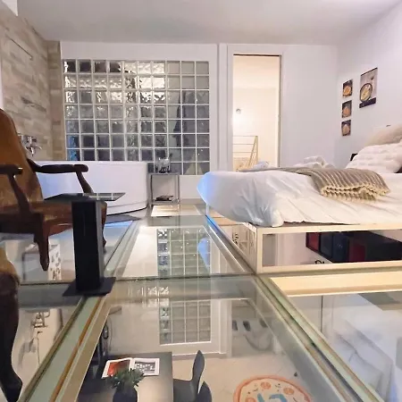 Apartment 2-level Designer Loft In Isola District Mailand