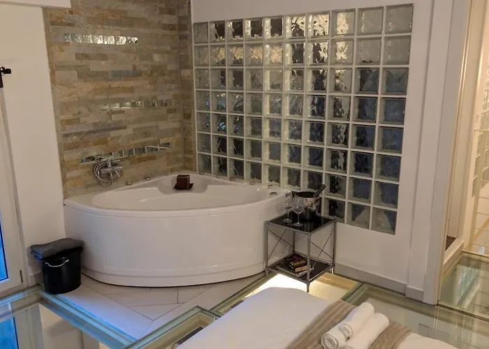 2-level Designer Loft In Isola District * Mailand
